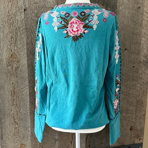 Sundance Embroidered Floral Shirt - Picture 2 of 10